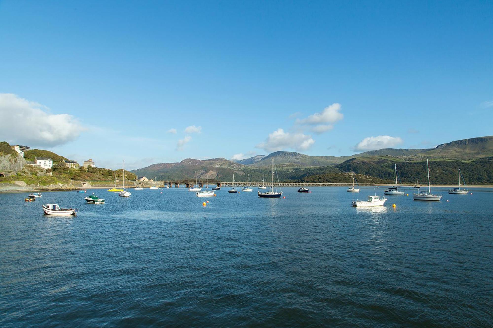 Barmouth Bay Holiday Park Llanddwywe Exterior foto